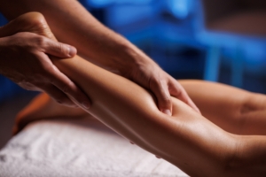 Male,Masseurs,Hands,Press,Female,Visitors,Leg,,Relaxing,Massage,In